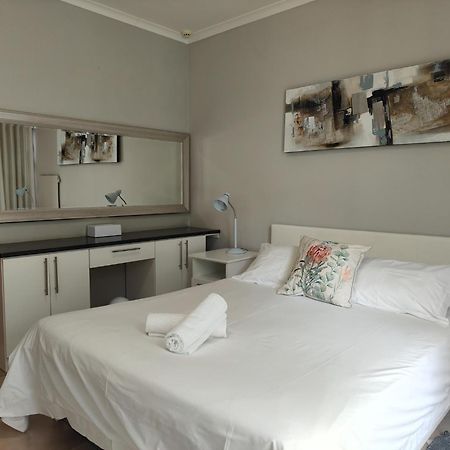 D'Urbanmist Self-Catering Guest House Дурбанвиль Экстерьер фото